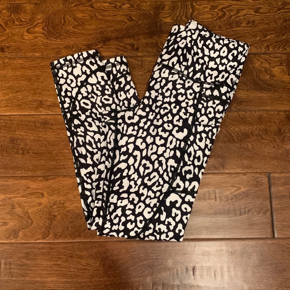Zyia leggings size 4